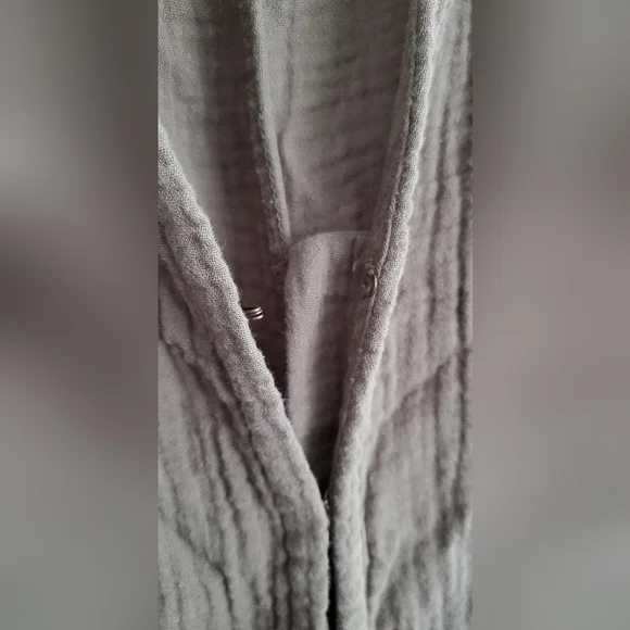 Gap Olive Gauz Jumpsuit Women's Size 6 (Small) - Picture 7 of 8